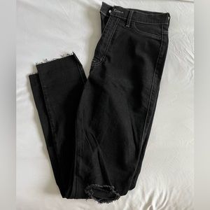 *BRAND NEW* Fashion Nova black jeans